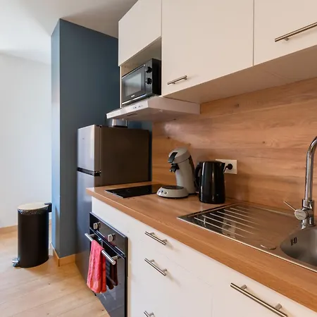 Cote Pyrenees - 9 Min Des Sanctuaires - Moderne & Equipe - Jusqu'a 4 Couchages Διαμέρισμα *
